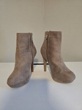 TOP Moda Taupe Suede High Heel Ankle Booties